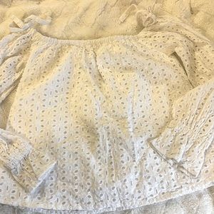 Women’s Small White Express Top